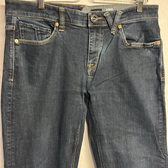 Volcom Men’s Solver Modern Straight Dark Wash Jeans Size 33x30 - Picture 4 of 8